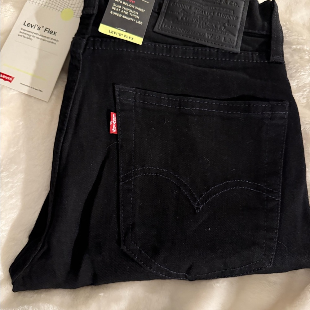 Levi's Men's Skinny Taper Black Jeans